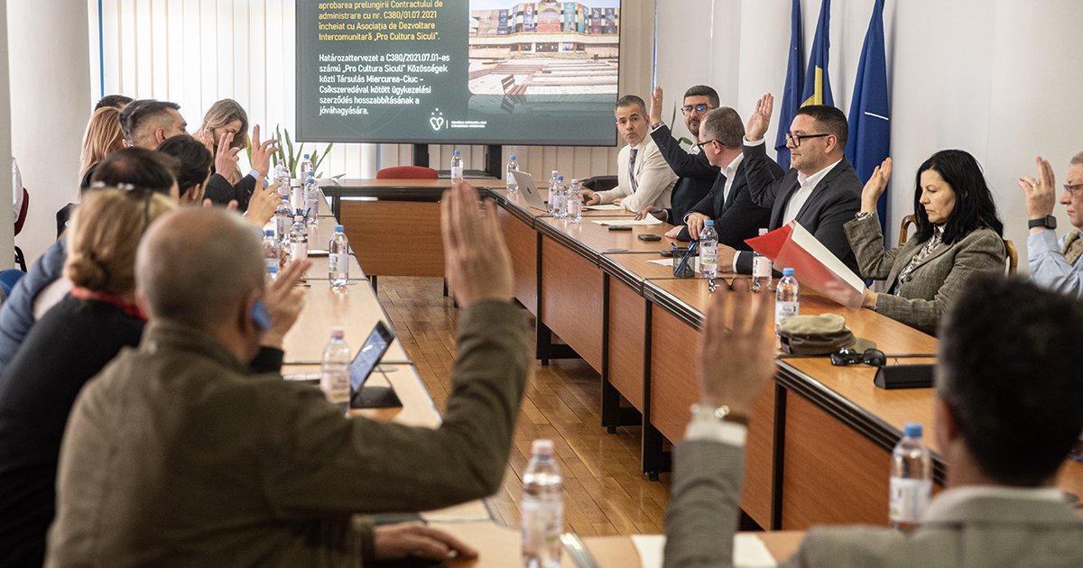 Hitelt vesz fel Csíkszereda a városháza felújítására